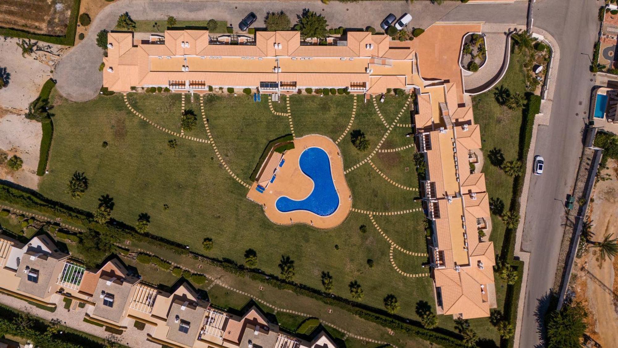 Apartamento No Condominio Baia Village Com Piscina Albufeira Kültér fotó
