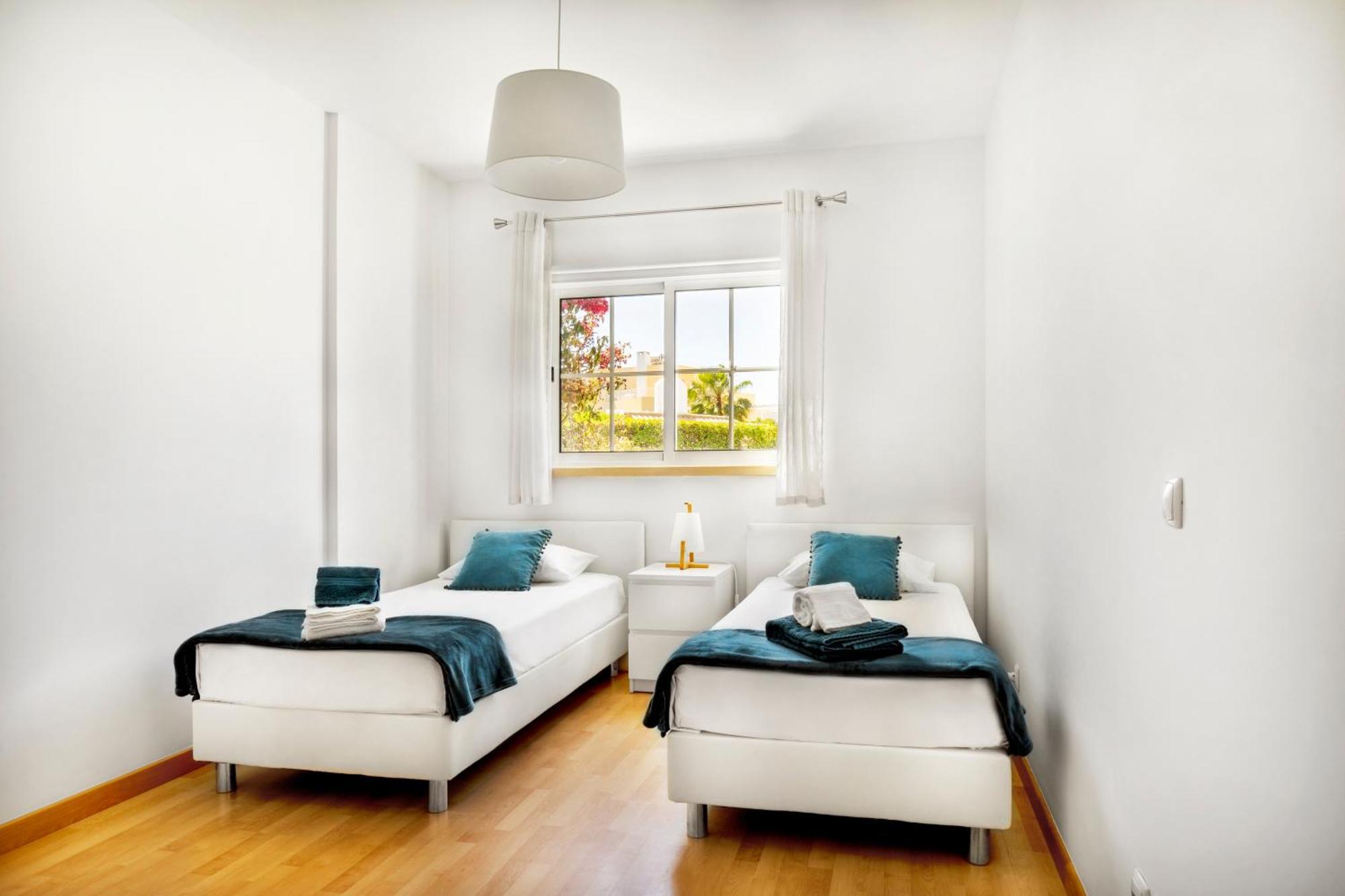 Apartamento No Condominio Baia Village Com Piscina Albufeira Kültér fotó